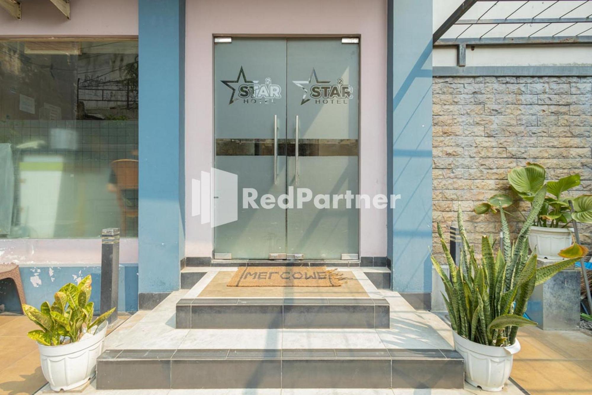 Star Hotel Jaksa Mitra Reddoorz Jakarta Eksteriør billede