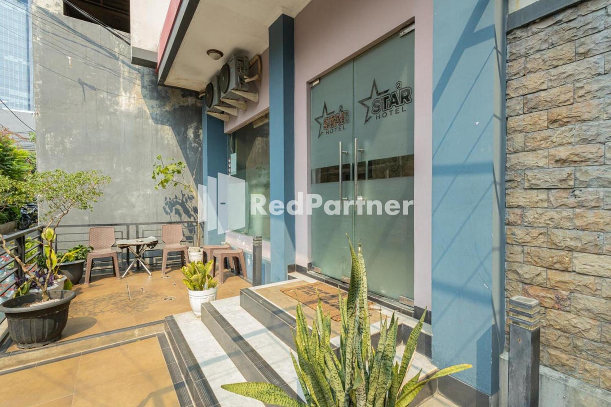 Star Hotel Jaksa Mitra Reddoorz Jakarta Eksteriør billede